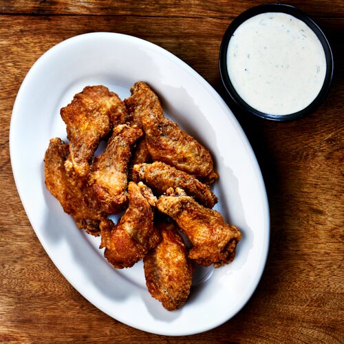 Chicken Wings with Creamy Salsa Verde
